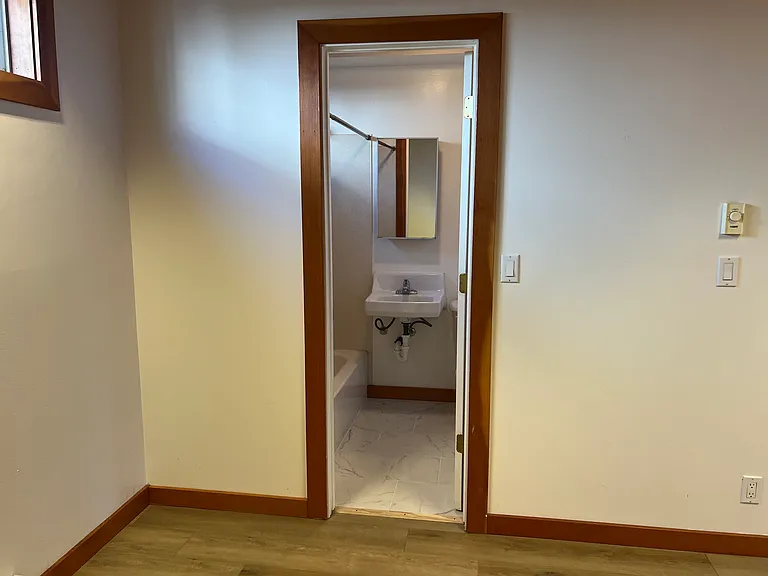 6250 33rd Ave NE #4 — Photo 11