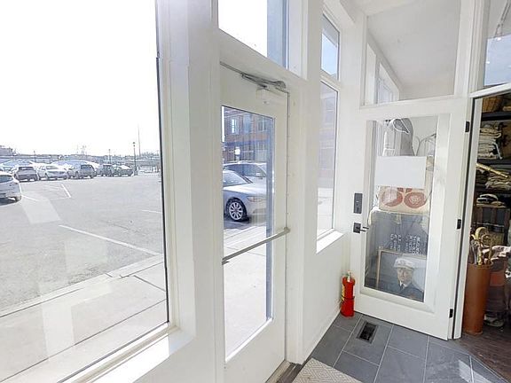 5th image of 158 Water St N Suite 3