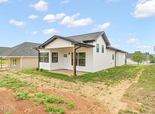 1022 Wentford Ave, Sweetwater, TN 37874
