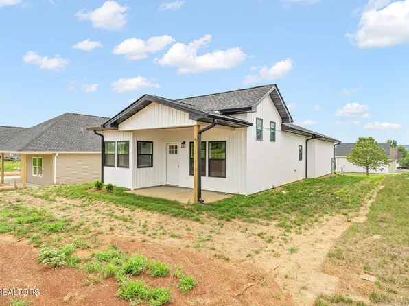1022 Wentford Ave, Sweetwater, TN 37874