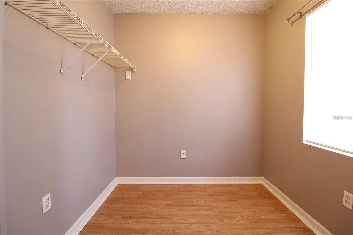 746 McDougall Ct — Photo 2