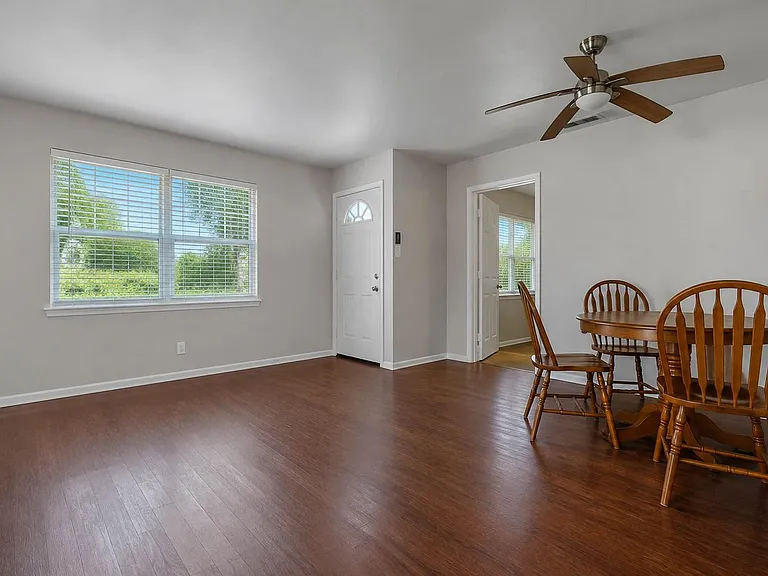 7217 Parker Rd — Photo 17