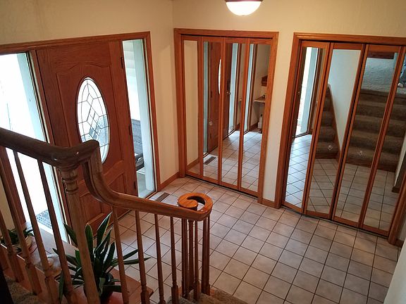 2nd image of 13920 Coral Sea St NE