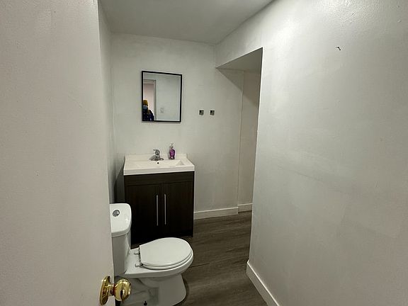 5th image of 28 Carlton Rd