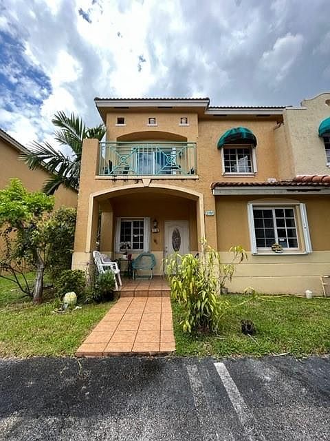 1st image of 6995 NW 173rd Dr APT 2102
