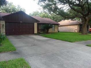 13735 Chancery Rd, Houston, TX 77034