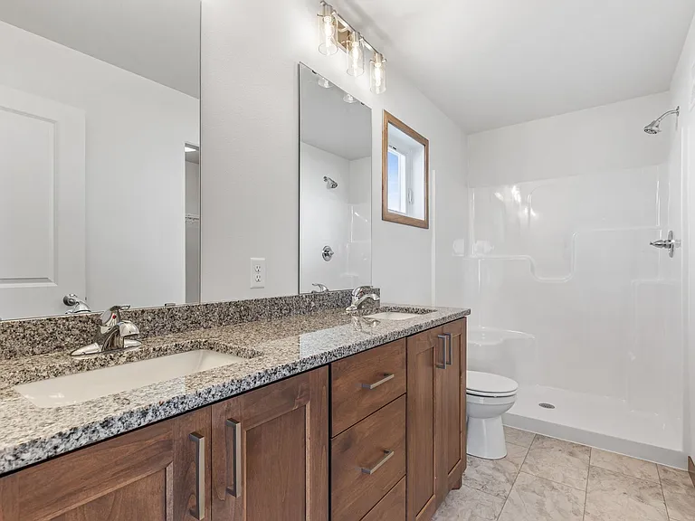 2714 10th St W — Photo 17