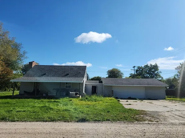 3493 W Pine River Rd, Standish, MI 48658