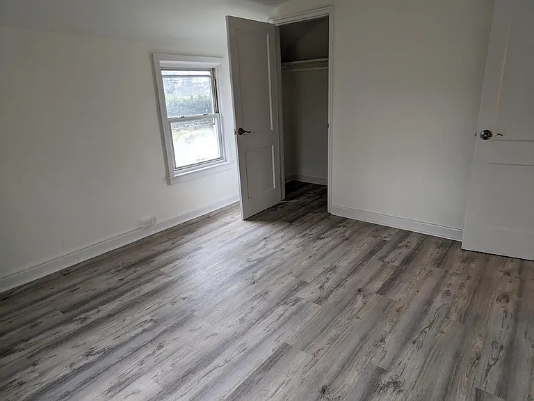 681 Laurel Pl #1 — Photo 5