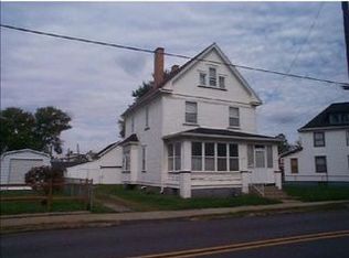 318 Mercer Ave, New Brighton, PA 15066