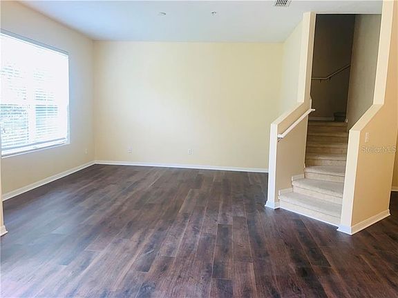 4th image of 15302 Oak Apple Ct #B