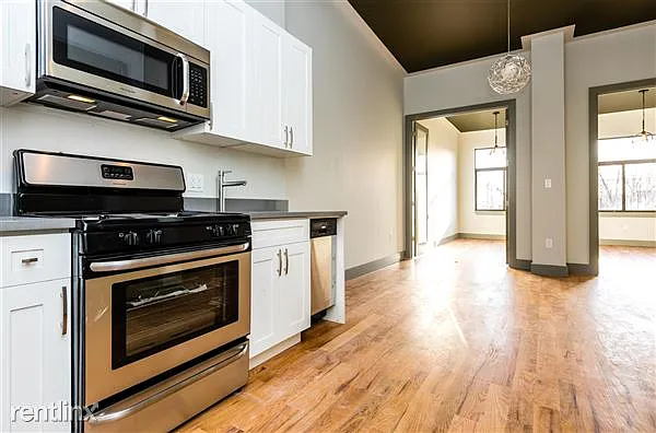 009_204_Irving_Avenue__3L-8