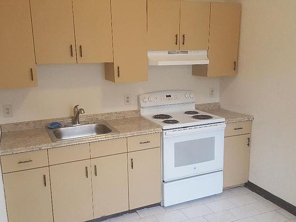2nd image of 566 Beach St APT 2C