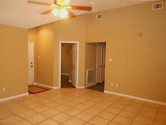 4th image of 7716 Cornell Dr