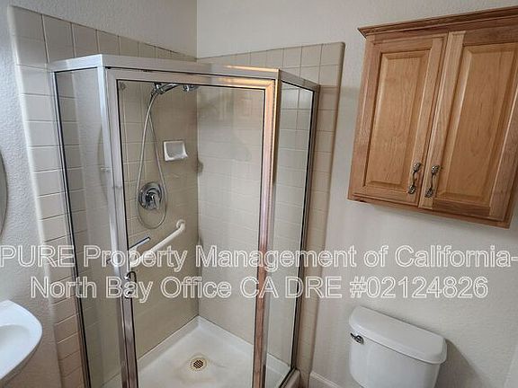 3rd image of 8036 Mason Dr