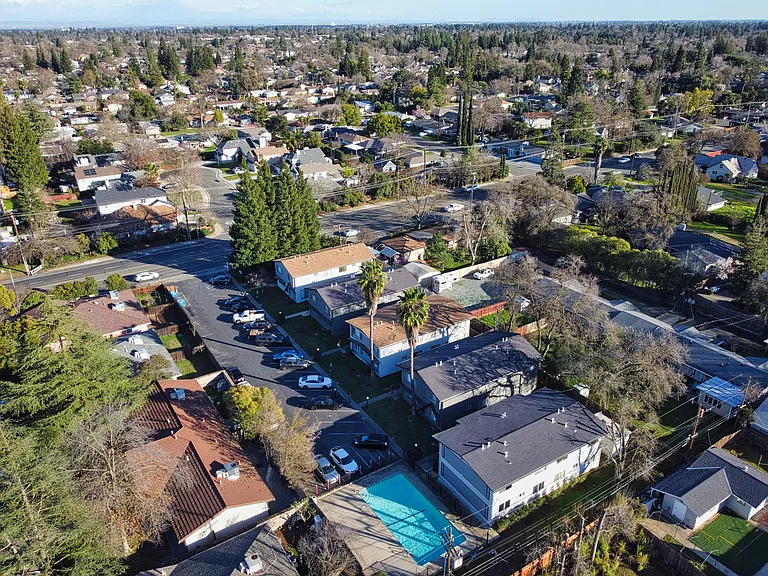 3217 Walnut Ave — Photo 18