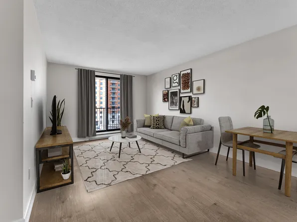 42 Leroy Grant Dr, Kingston, ON K7K 6W8