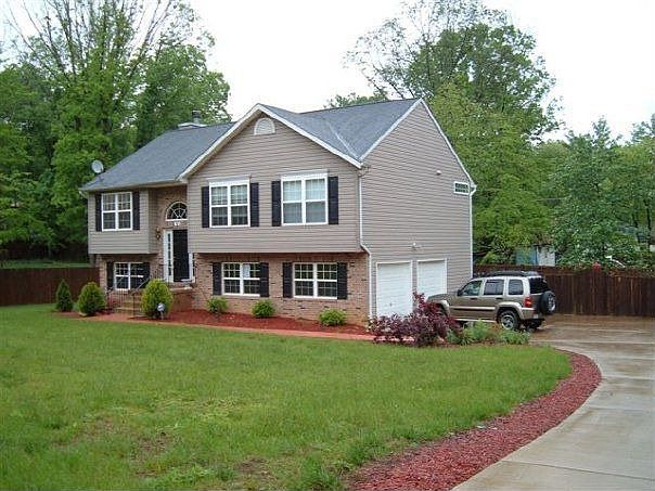 1st image of 50 Boundary Dr