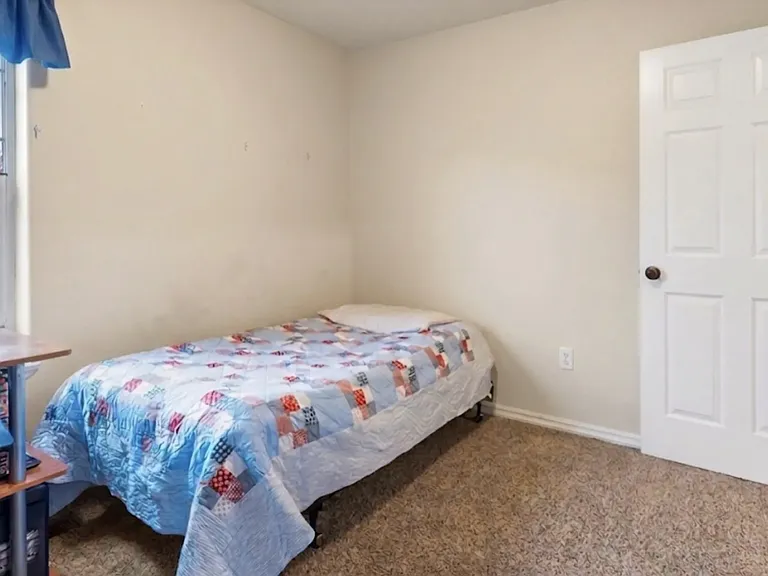 9824 N Jesse Ct — Photo 15