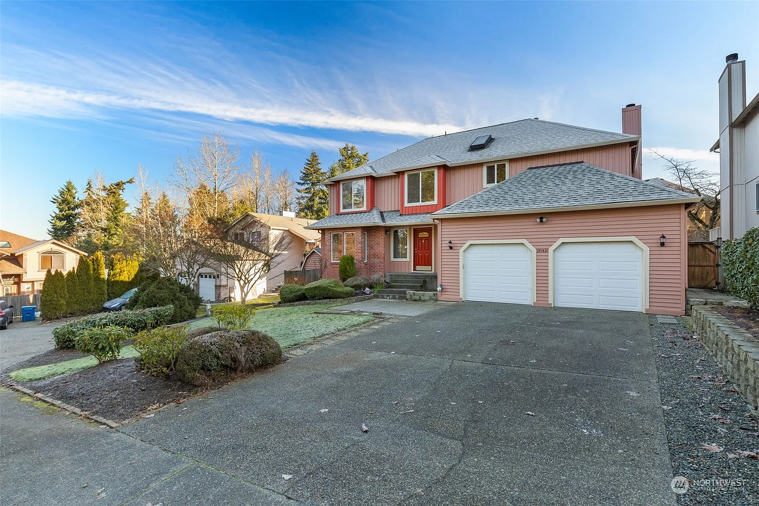 28410 46 Avenue S photo 1