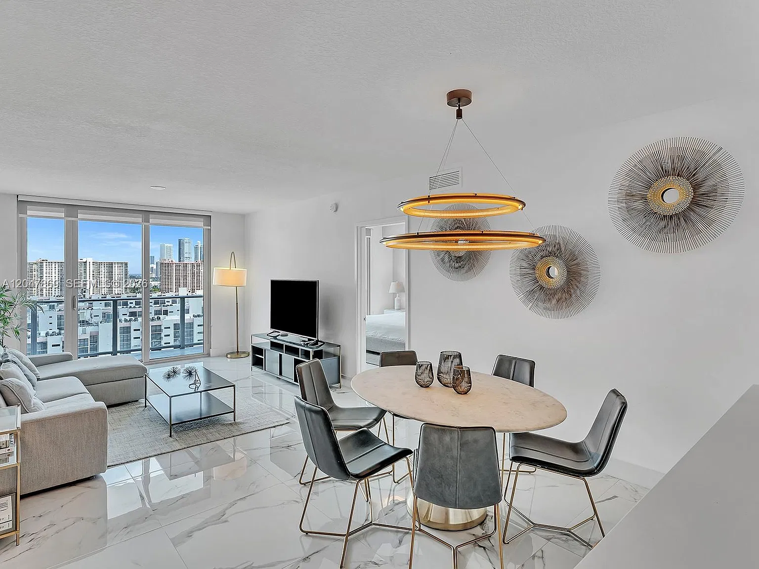 2 bed, 1524 sqft, $6,700 — Photo 2