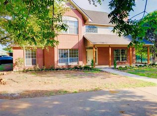 451 Newt Patterson Rd, Mansfield, TX 76063