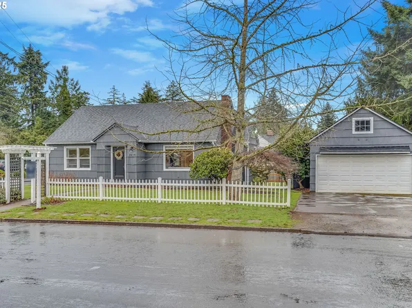3929 F St, Vancouver, WA 98663