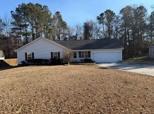 106 Skipping Stone Ln, Jacksonville, NC 28546