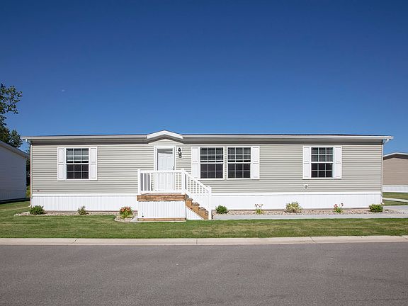 Exterior Image-15-Champion 704 Parke Place