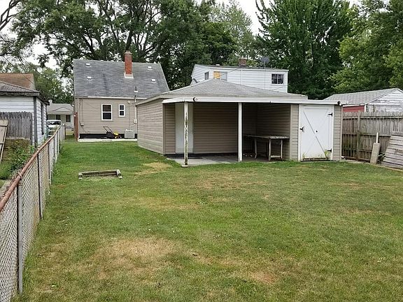 2nd image of 1638 Ford Blvd