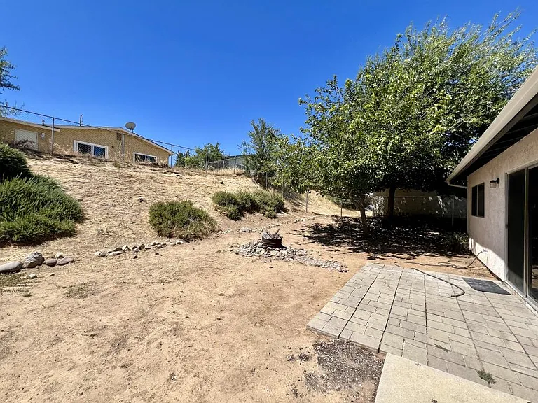 6816 Hemp Ct — Photo 13