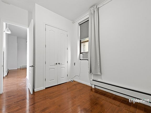 5th image of 259 Saint Nicholas Ave APT 1R