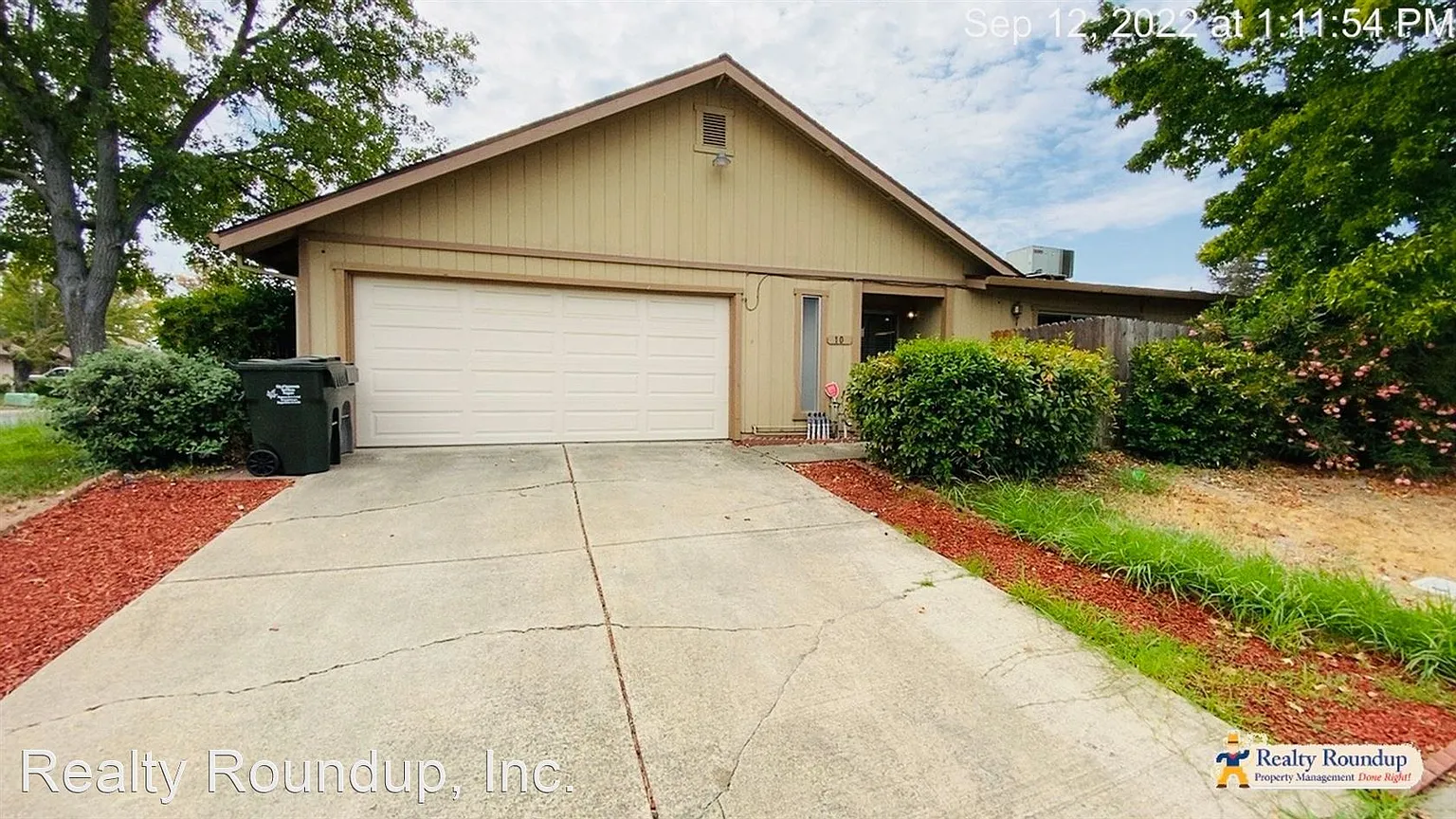 10 Pulsar Cir photo 1