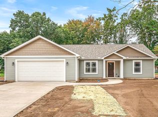 30416 Lantern Ln, Elkhart, IN 46514