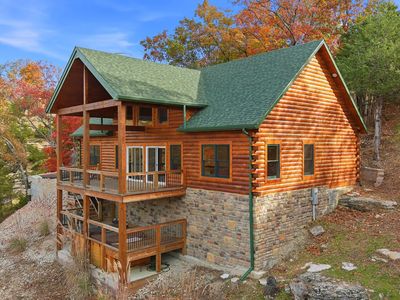 395 Canyon Parkway, Branson, MO, 65616