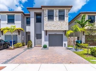 25032 SW 107th Ave, Homestead, FL 33032