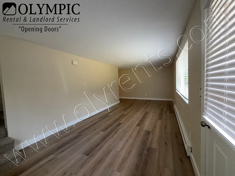 Living Room_1 (94)_06192026