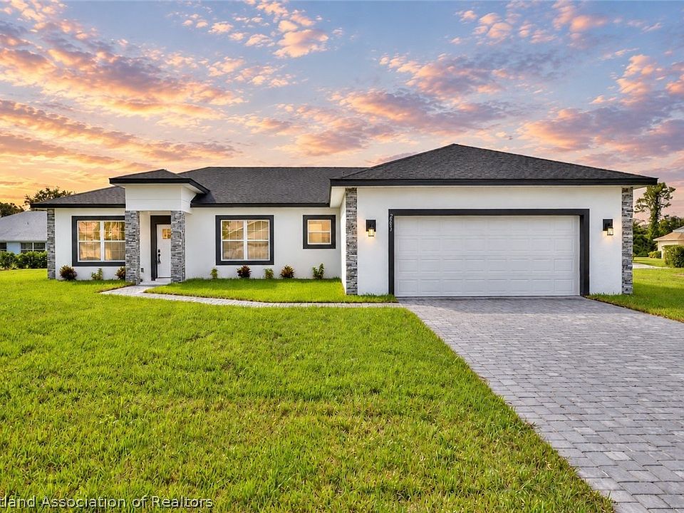1st image of 2501 Monza Dr