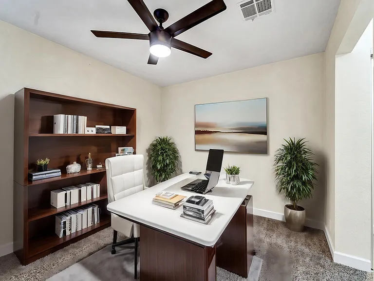 317 W Hononegh Dr #7 — Photo 29