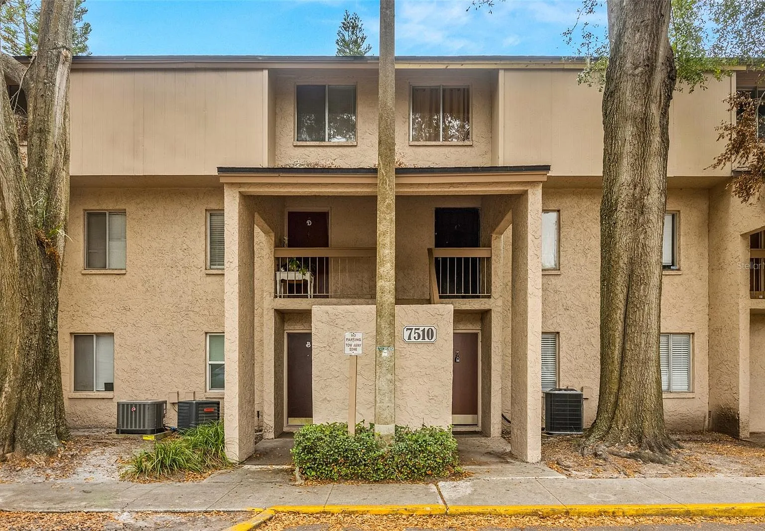 1 bed, 783 sqft, $1,300 — Photo 2