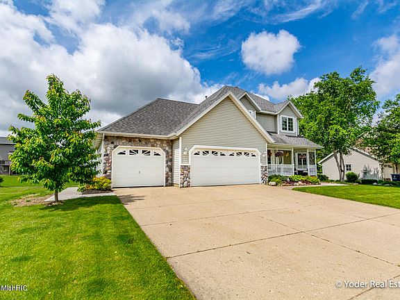 2nd image of 5285 Discovery Dr SE