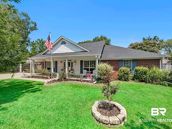 3rd image of 1508 Dogwood Ln