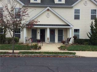 155 Brattle Cir, Melville, NY 11747