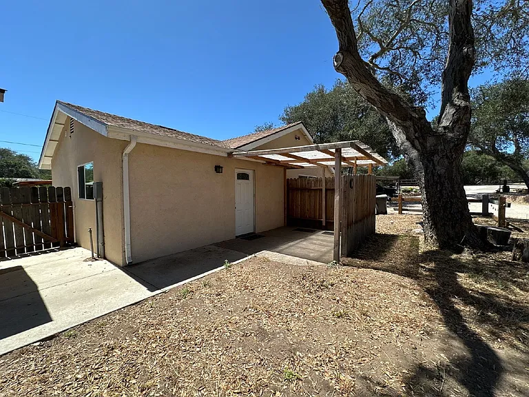 325C Summit Station Rd — Photo 6