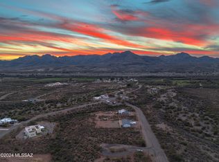 1835 Domo Ct #19/16, Rio Rico, AZ 85648