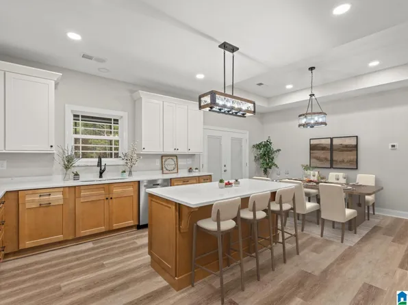 496 Mary Dr, Roanoke, AL 36274