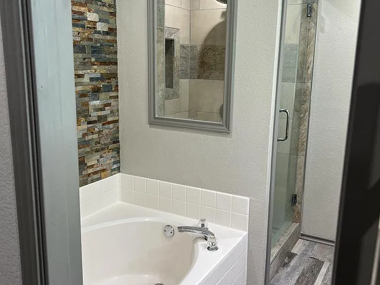 2500 Sierra Dr — Photo 7