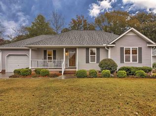 517 Livebark Ln, Lexington, SC 29073