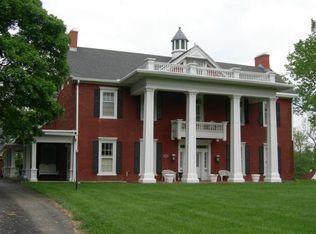 758 W Liberty Dr, Liberty, MO 64068