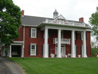 758 W Liberty Dr, Liberty, MO, 64068